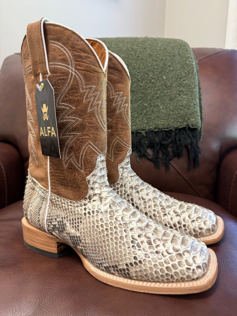 Alfa Western Wear Authentic Natural Python Cowboy Boots 8D | Genuine Python |